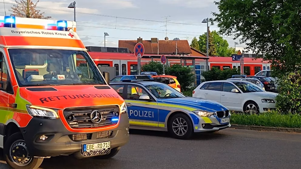 Blutiger Zwischenfall in S-Bahn: Polizei erschießt bewaffneten Angreifer